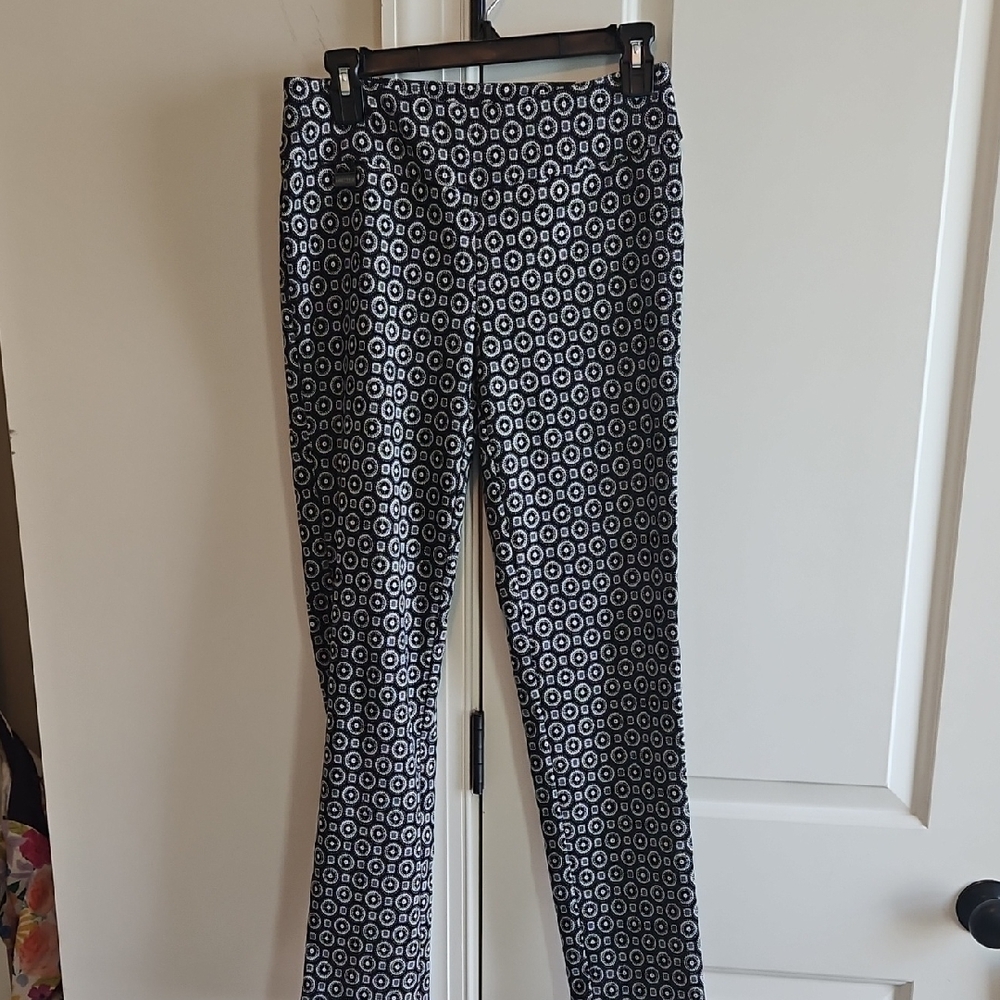 ladies sz 4 lisette l montreal pull on pants black /gray geometric